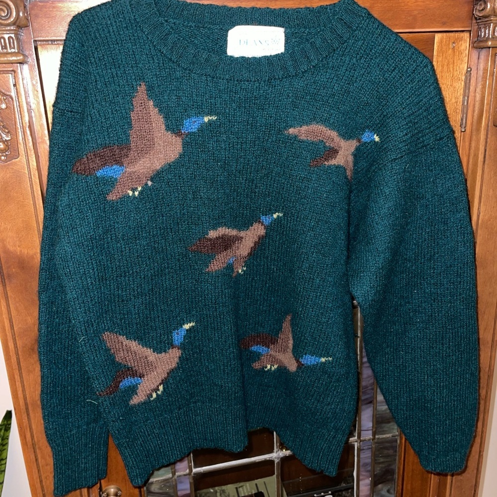 DEANS OF SCOTLAND SHETLAND WOOL HAND-knitted SWEATER